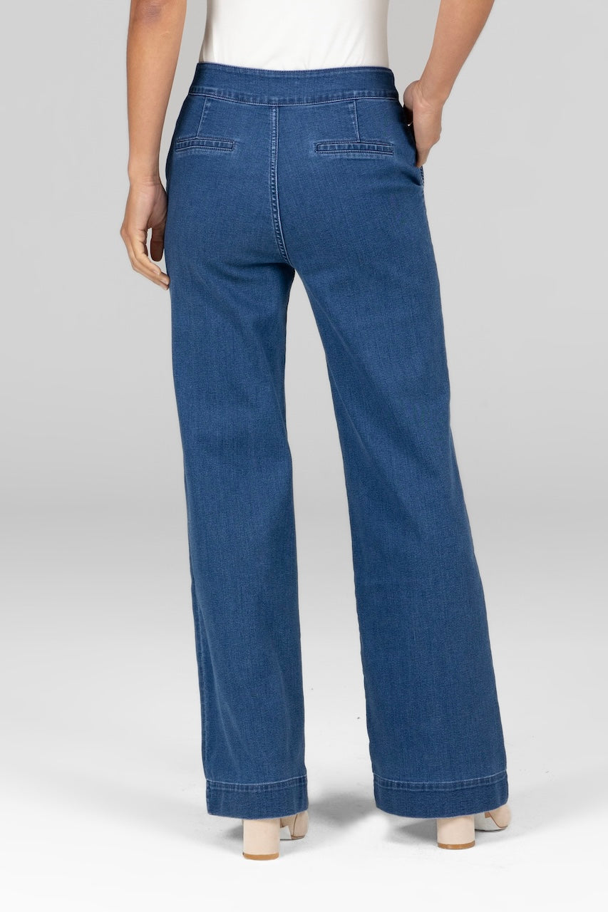 VERONICA STRETCH DENIM TROUSER: LIGHT WASH